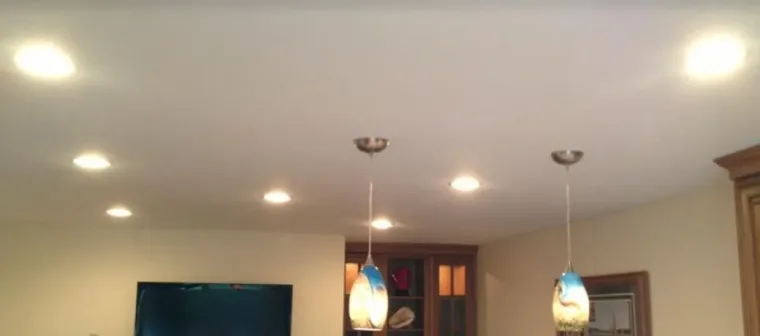 Instalacion de luz en Embajadores